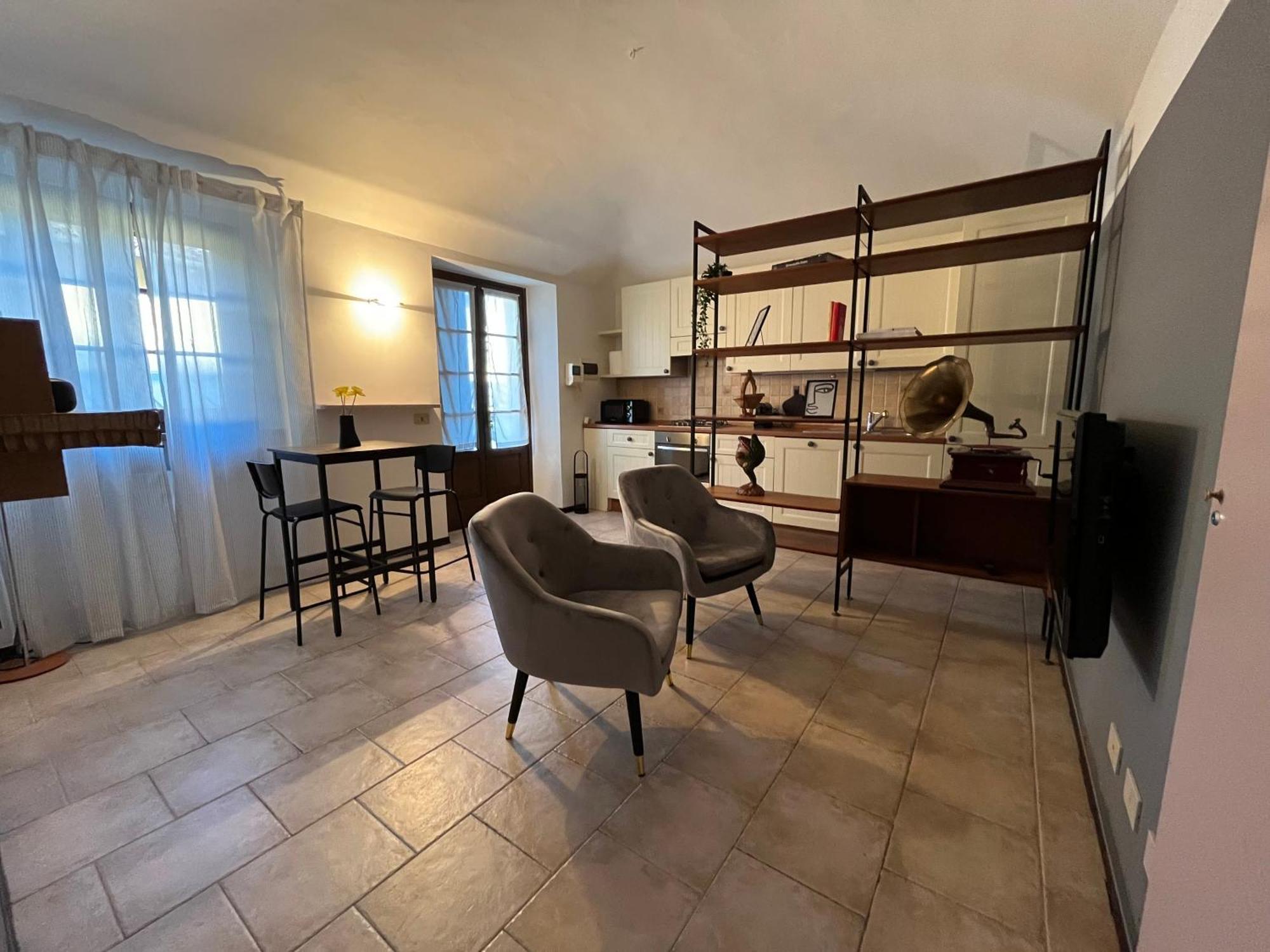 L'Appartamento Di Ringhiera Biella Exterior foto